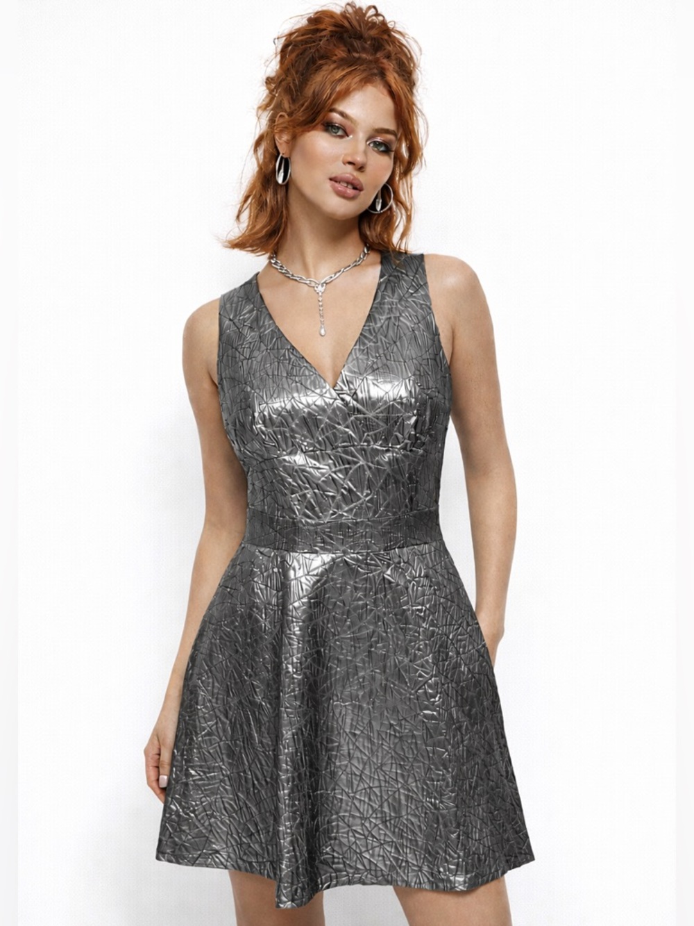 ALICE’S PIG Silver Metallic Geo Print V-Neck Skater Cocktail Dress Sleeveless 8